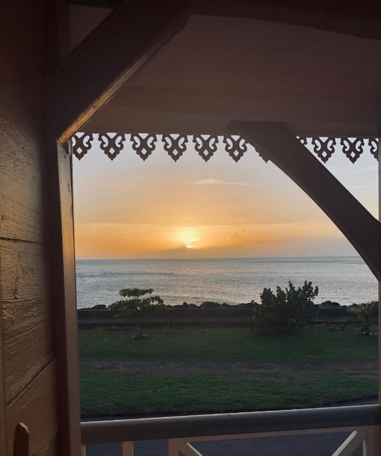 Habitation Baliache - Maison Creole Avec Jardin Privatif, Plage A 200M 德赛 外观 照片