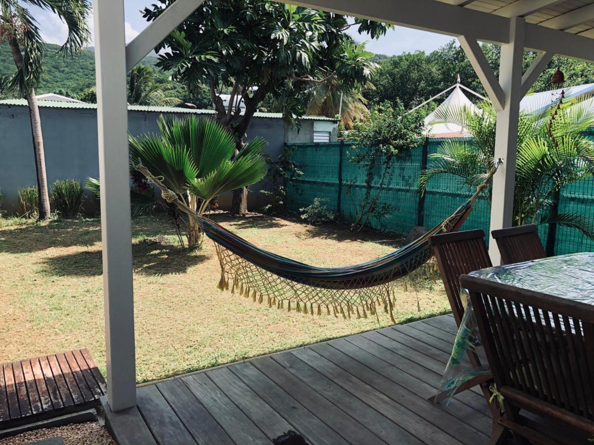Habitation Baliache - Maison Creole Avec Jardin Privatif, Plage A 200M 德赛 外观 照片